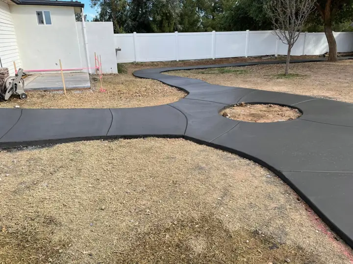 Curved walkway in Gilbert, AZ, poured by Gaitan Custom Concrete